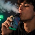 How to Choose and Maintain Your Rechargeable Disposable Vape: A Complete Guide